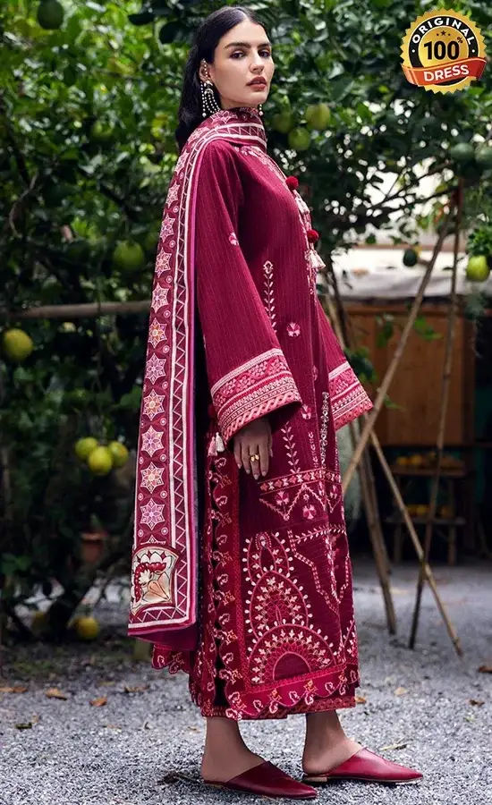 Embroidered Karandi Emerald Glimmer Dress (1)
