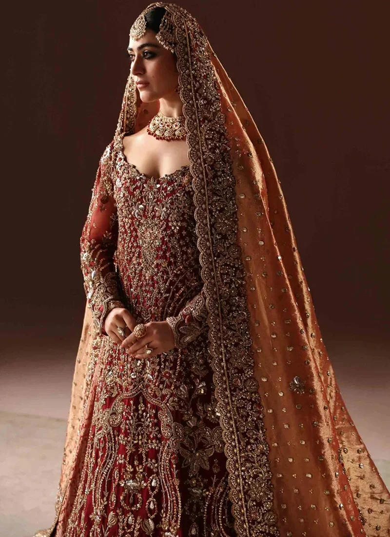 Ammara Khan Red Farshi Lehenga (4)