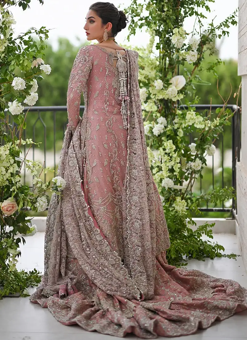 Farah Talib Aziz Pink Farshi Lehenga (2)