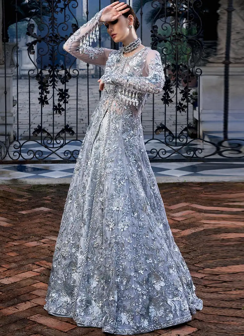 Nomi Ansari Nikkah Dress (3)