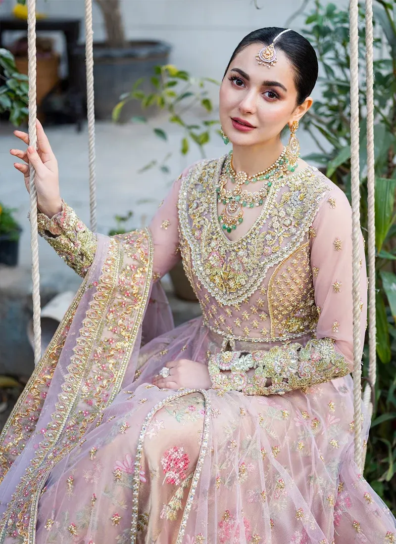 Sadaf Fawad Khan Purple Lehenga (4)
