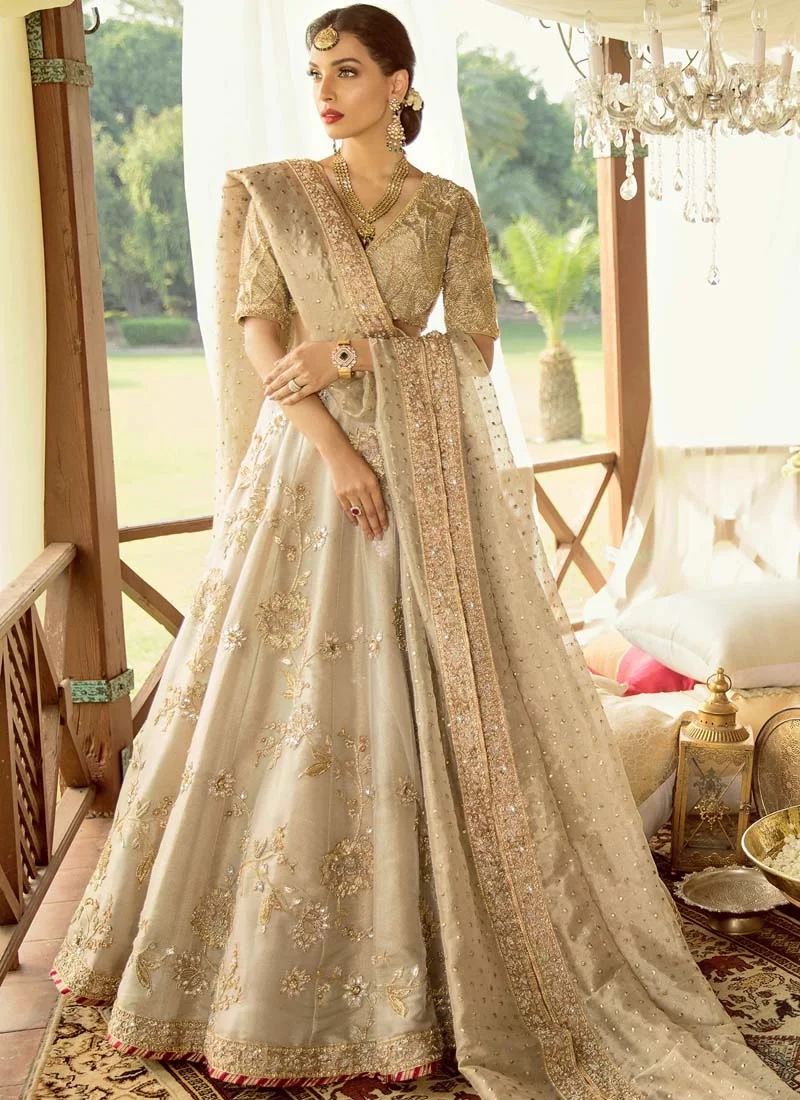 Sadaf Fawad Khan Silver Gold Lehenga (2)