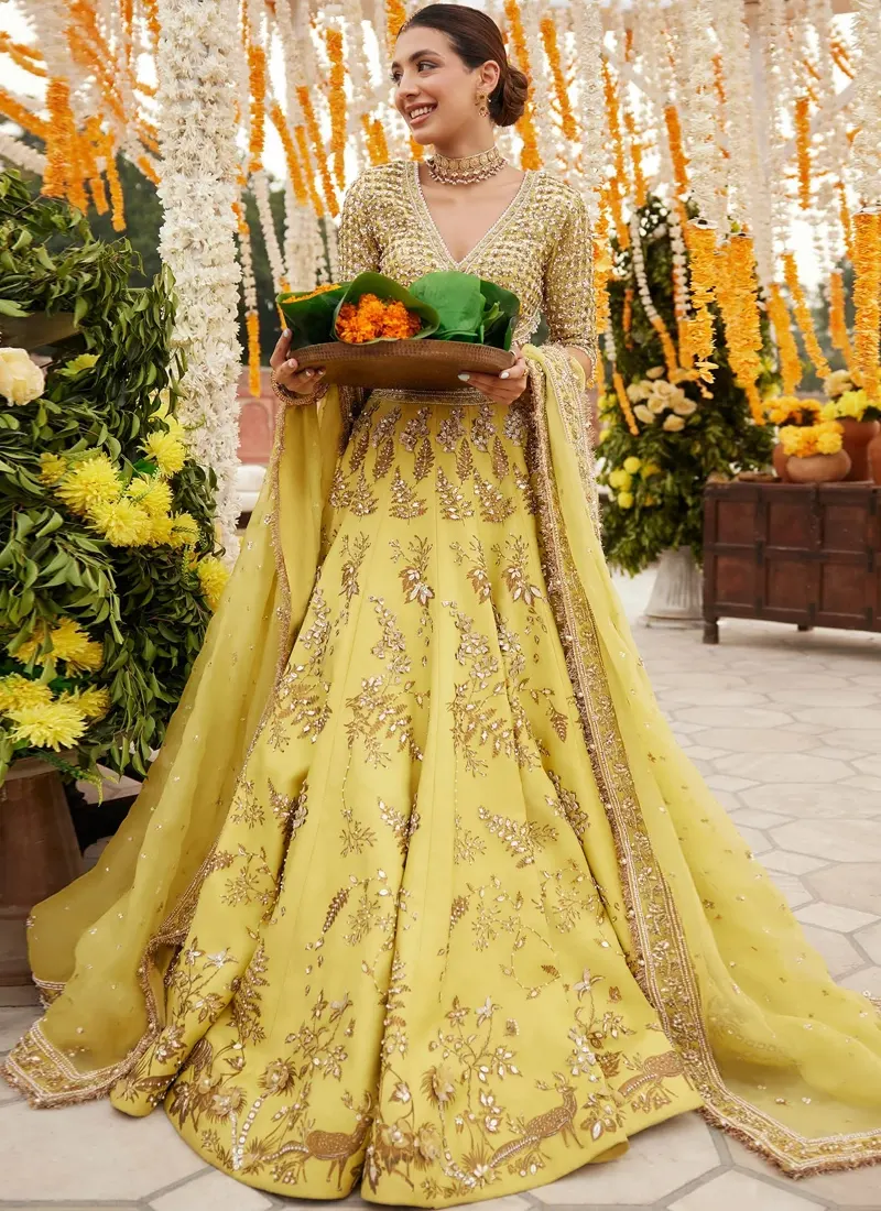 Zaha PK Mehndi Lehenga (Inspired Version) Video