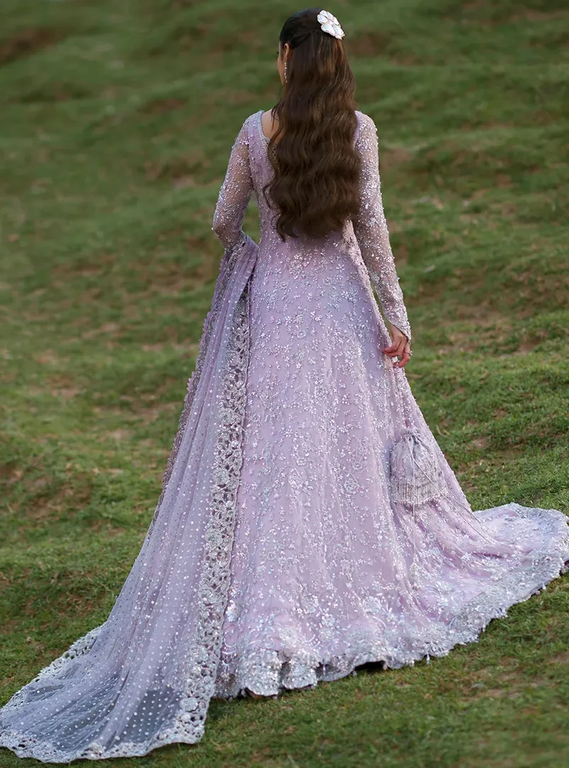 Back view of lavender Walima gown showing round back neckline, sheer sleeves and matching embroidered dupatta